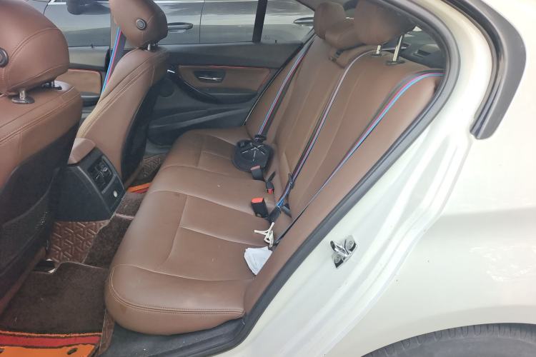 Used BMW 3 Series 2013 320i Sport Design Package Left Rear Seat