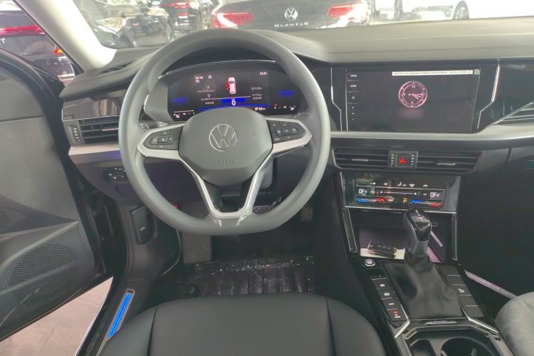 Used Volkswagen Passat New Energy 2025 430 PHEV Hybrid Business Edition Steering Wheel