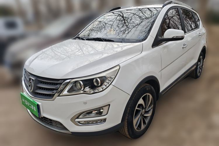 Used Baojun 560 2016 1.8L Manual Luxury Edition