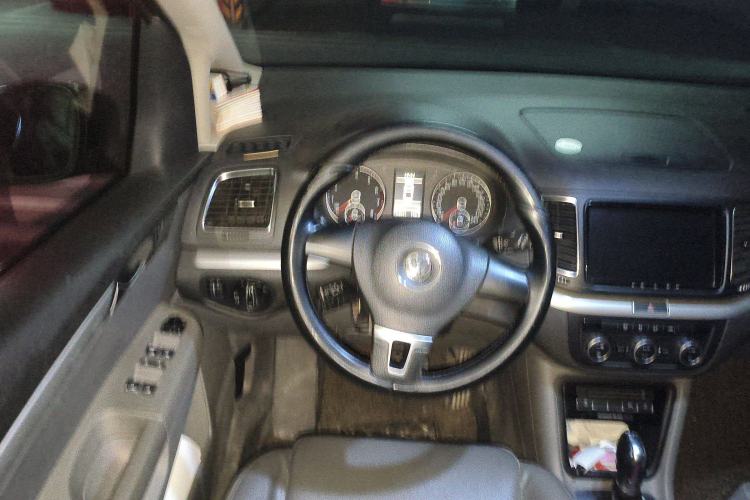 Used Volkswagen Sharan 2013 2.0 TSI Standard Model
