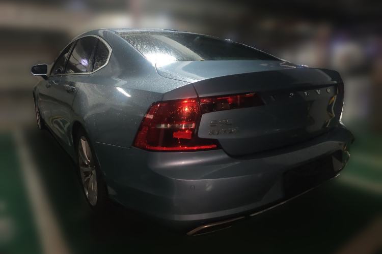 Used Volvo S90 2018 T5 Zhiyuan Edition
