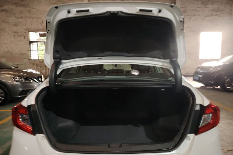 Used Honda Accord 2018 Rui Hybrid 2.0L Rui Ling Edition China VI
