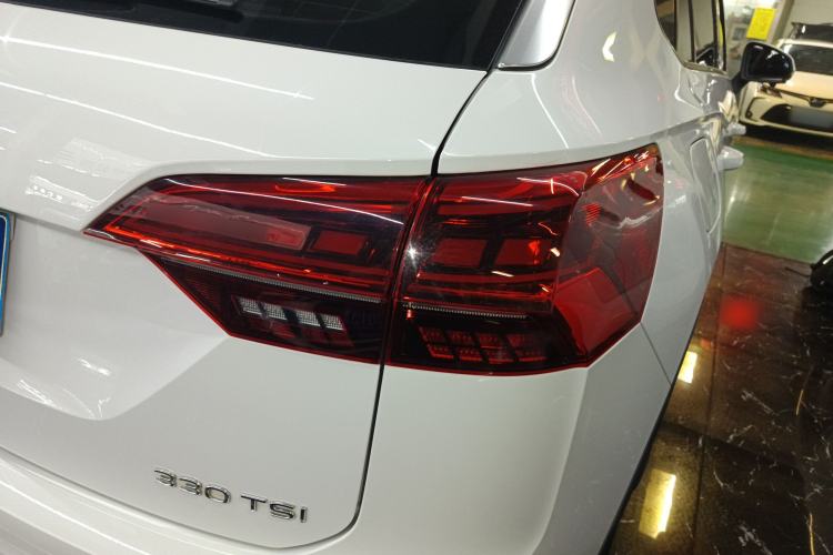 Used Volkswagen Tayron 2020 330TSI Two-Wheel Drive Luxury Connected Pro Edition
