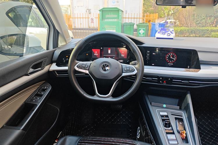 Used Volkswagen Golf 2023 280TSI DSG Pro
