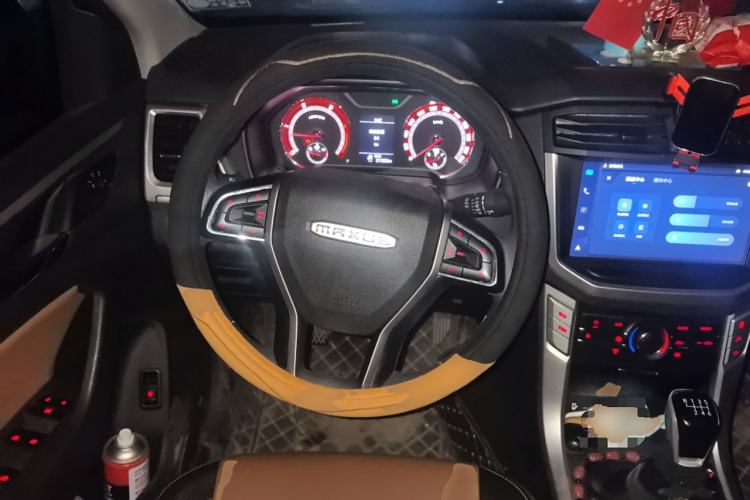 Used SAIC MAXUS T70 2021 2.0T Diesel Manual 4x4 Elite Edition with Long Bed and High Ground Clearance
