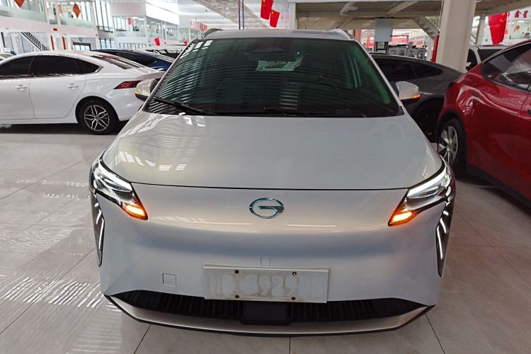 Used AION Y 2023 Younger
