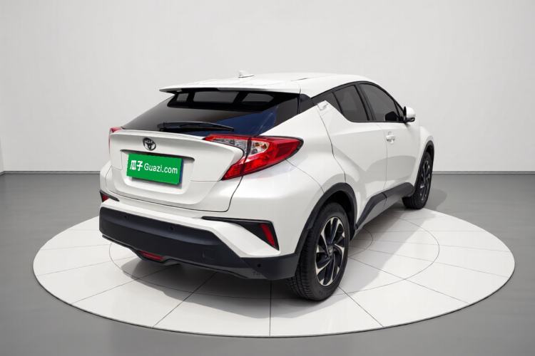 Used Toyota IZOA 2018 2.0L Yichi Version China VI Standard