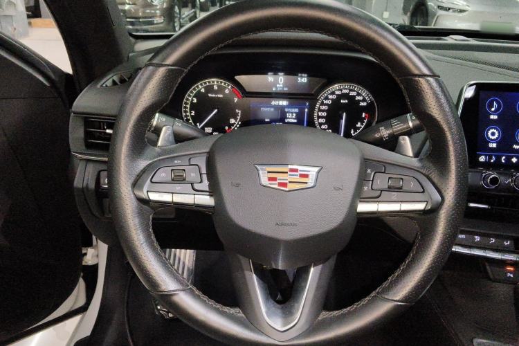 Used Cadillac CT4 2020 28T Elite Edition Steering Wheel