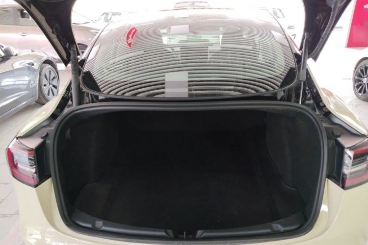 Used Tesla Model 3 2022 Rear-Wheel-Drive Version