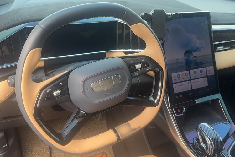 Used Geely Auto FX11 2023 2.0TD DCT Prestige Edition