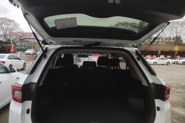 Used Changan CS55 2017 1.5T Manual Colorful Edition
