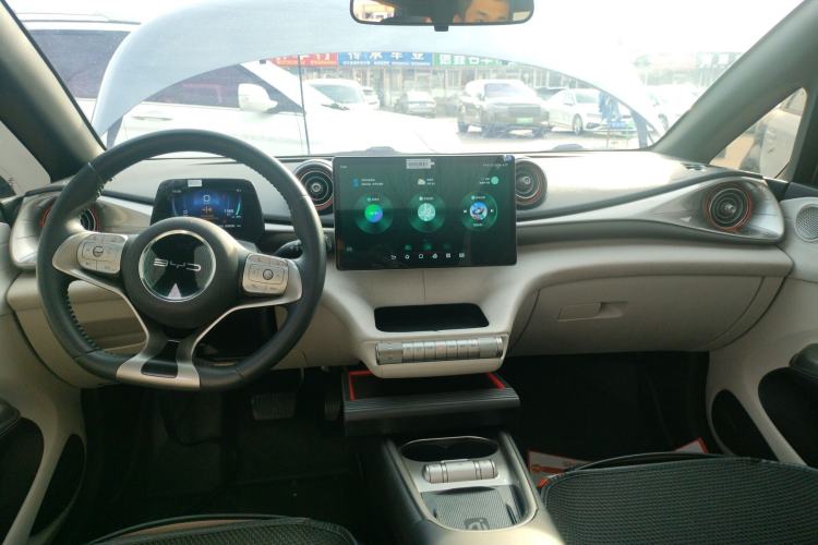 Used BYD Dolphin 2021 405 km Fashion Edition
