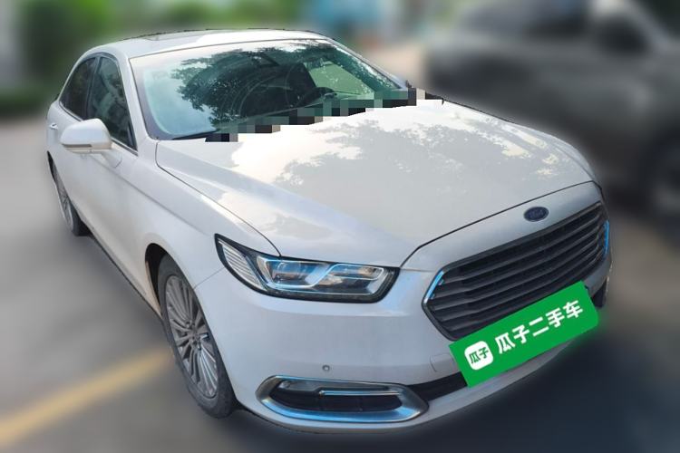 Used Ford Taurus 2017 EcoBoost 245 Luxury Model Front Right 45 Deg