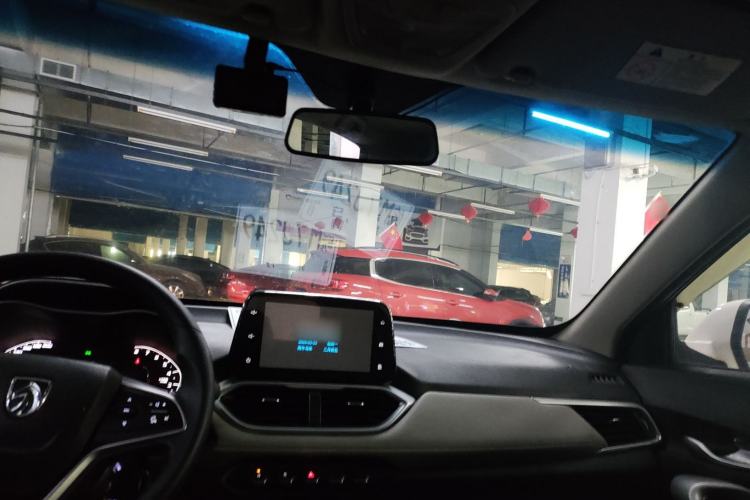 Used Baojun 510 2017 1.5L Manual Fashion Model
