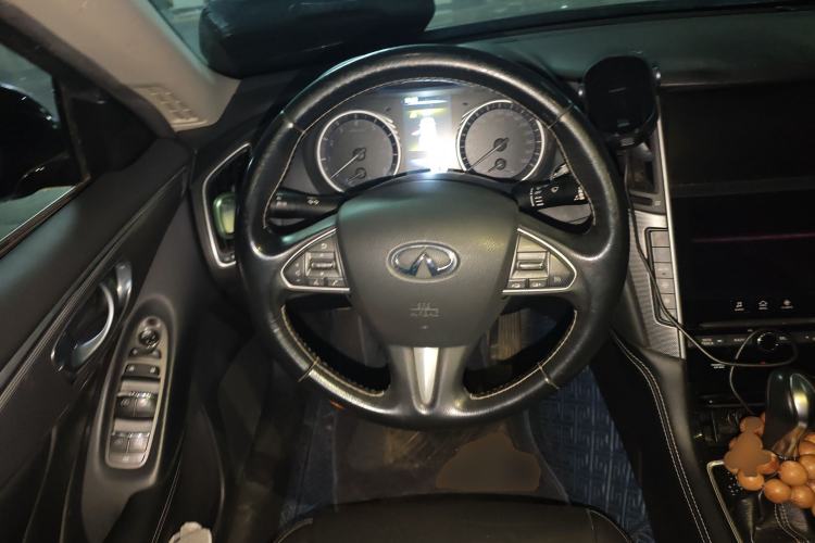 Used Infiniti Q50L 2016 2.0T Ambition Edition Steering Wheel
