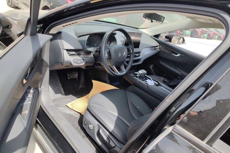 Used Hongqi E-QM5 2021 Charging Version Flagship Edition
