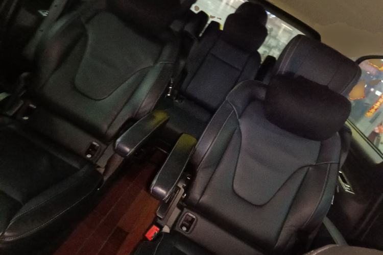 Used Mercedes-Benz Vito 2016 2.0T Elite Edition
