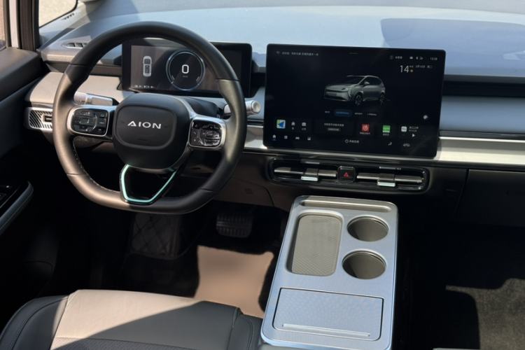 Used AION Y 2023 Younger Star Edition