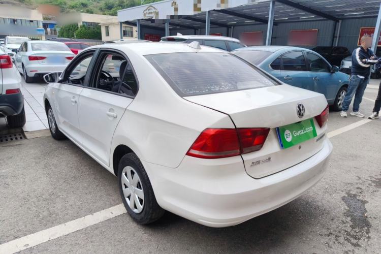 Used Volkswagen Santana 2015 1.4L Manual Fashion Edition
