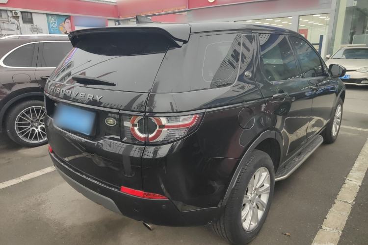 Used Land Rover Discovery Sport 2018 240 PS SE Version Rear Right 45 Deg
