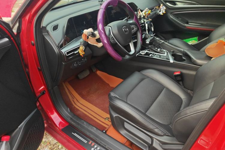 Used CHANGAN Eado 2020 PLUS Blue Whale NE 1.4T GDI DCT Prestige Model Driver Seat