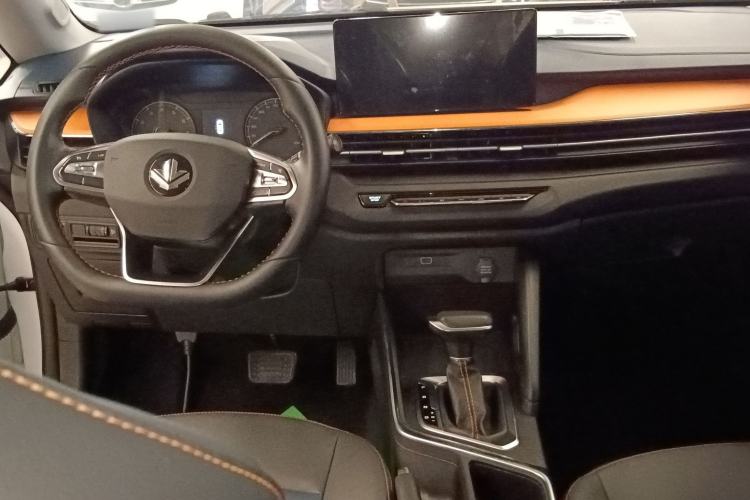 Used Livan X3 PRO 2022 1.5L CVT Xiao Sa
