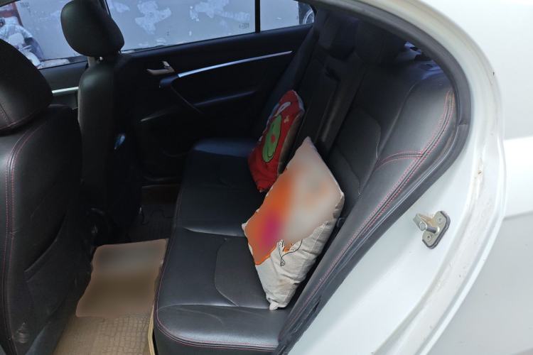 Used Geely Auto Emgrand 2015 Sedan 1.5L Manual - Top Trim Level
