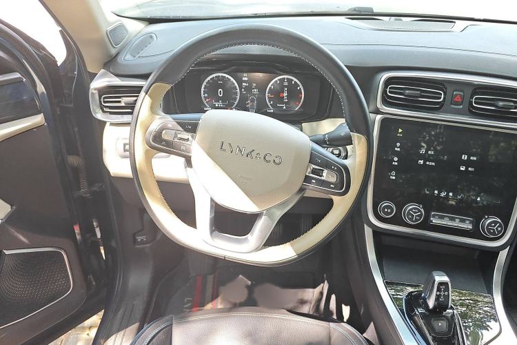 Used Lynk & Co 01 2017 2.0T Two-Wheel Drive Zhaopu Version