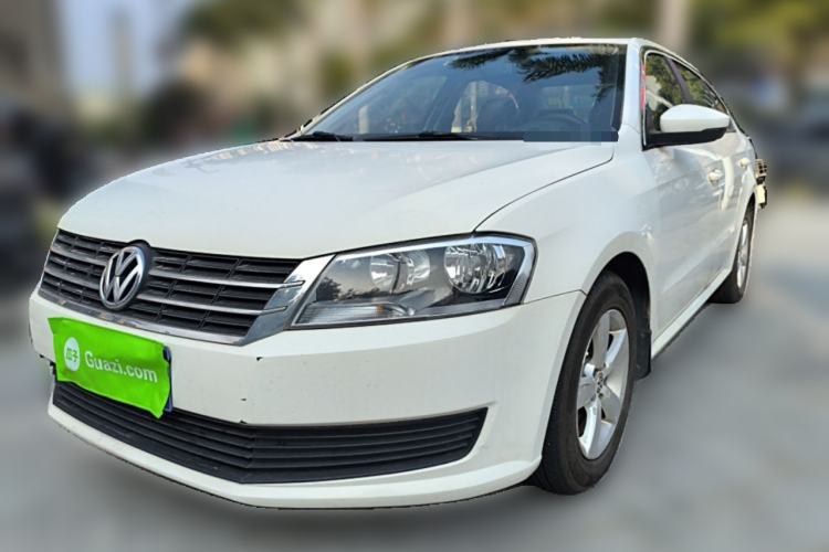 Used Volkswagen Lavida 2013 Revised Classic 1.6L Automatic Fashion Edition