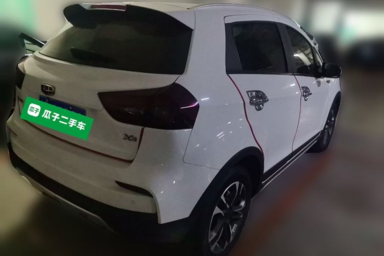 Used Geely Auto Vision X3 2019 Upgraded Model 1.5L CVT Elite Version Rear Right 45 Deg