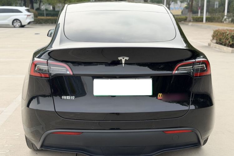 Used Tesla Model Y 2023 Rear-Wheel-Drive Version