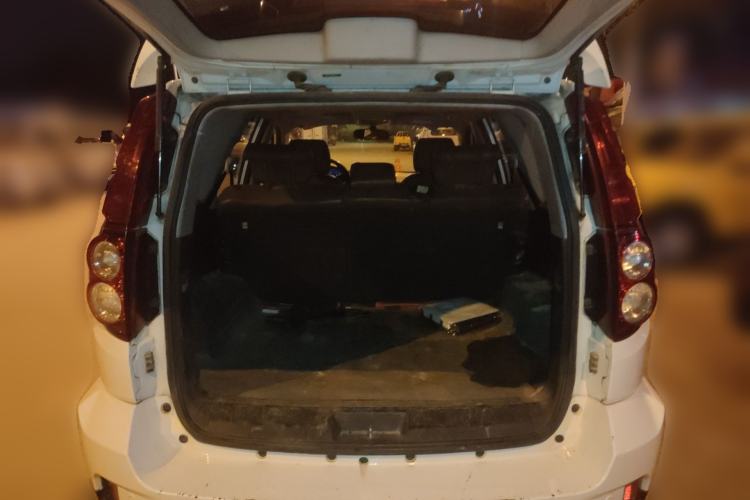 Used Haval H5 Classic 2018 Classic Edition 2.0T Manual 4x4 Progressive Model Trunk