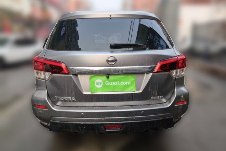 Used Nissan Terra 2018 2.5L Automatic 2WD Luxury Edition