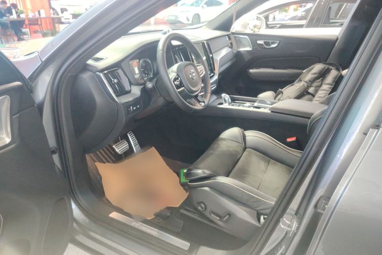 Used Volvo XC60 New Energy 2019 T8 E-Drive Hybrid Intelligent Luxury Sport Edition China V Standard