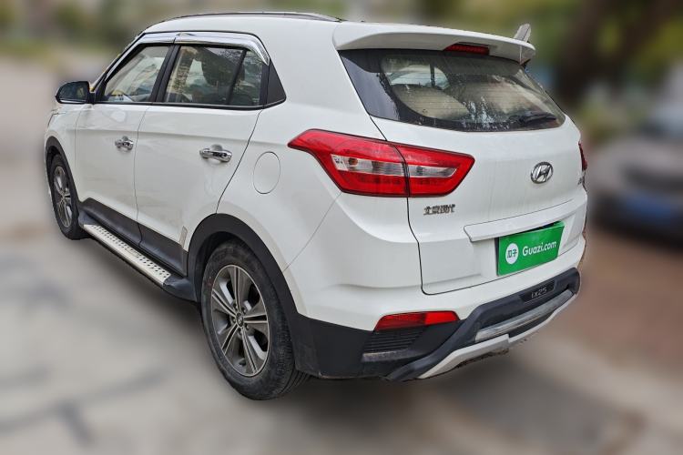 Used Hyundai ix25 2015 1.6L Automatic Two-Wheel-Drive Deluxe DLX Model Rear Left 45 Deg