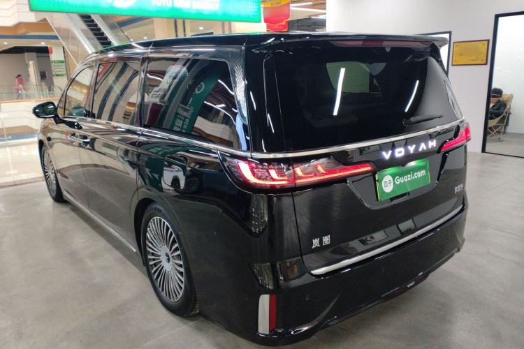 Used VOYAH Dream 2025 PHEV Four-Wheel-Drive Flagship Version – Qiankun Edition