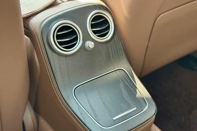 Used Mercedes-Benz E-Class 2023 Restyled E 300 L Sporty and Stylish Edition
