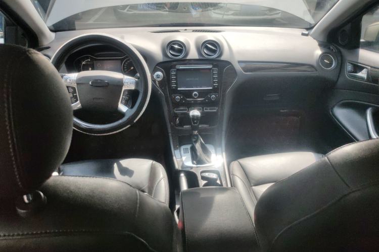 Used Ford Mondeo 2011 2.3L Luxury Model