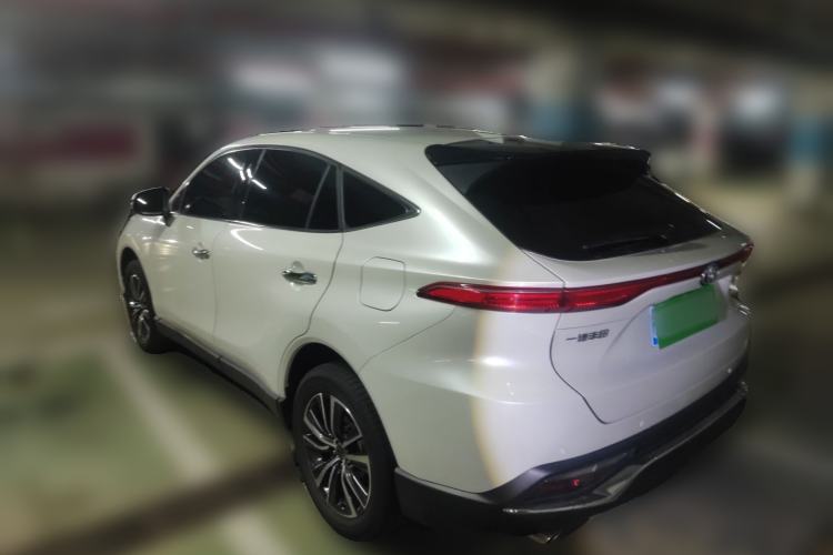 Used Toyota Harrier 2022 2.0L CVT Two-Wheel Drive Luxury Edition