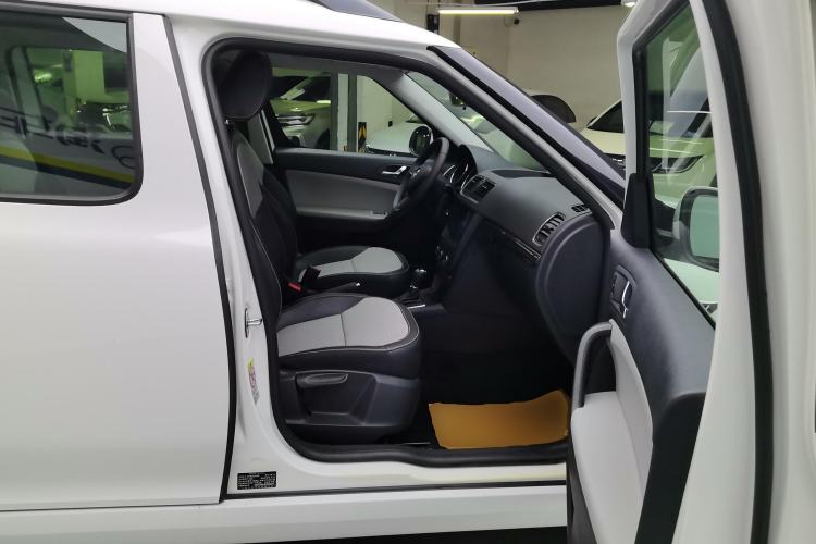 Used Skoda Yeti 2016 1.4TSI DSG Advanced Edition
