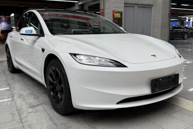 Used Tesla Model 3 2023 Rear-Wheel-Drive Version
