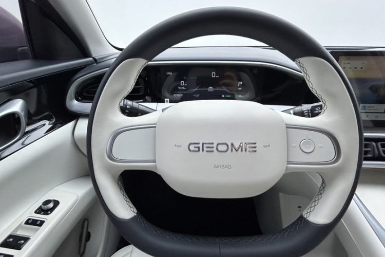 Used Geely Galaxy Geome 2025 310km Youth Edition Steering Wheel