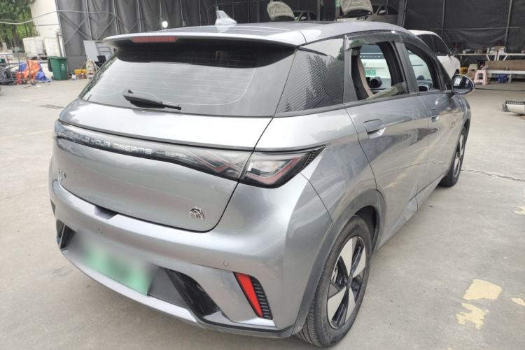 Used BYD Dolphin 2023 420 km Fashion Edition