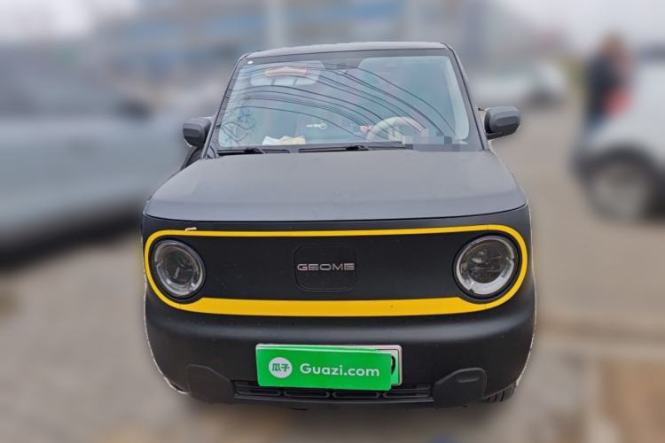 Used Geely Galaxy Panda 2023 Panda Mini 200km Endurance Bear Exterior 1