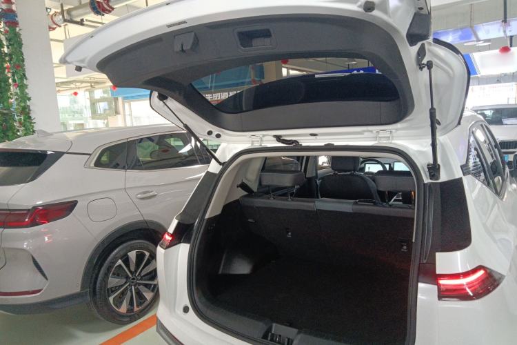 Used AION Y 2023 Younger Star Edition