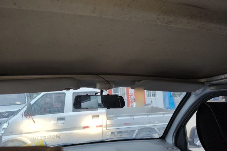 Used Wuling Rongguang New Truck 2019 1.5L Double-Cab China VI L3C
