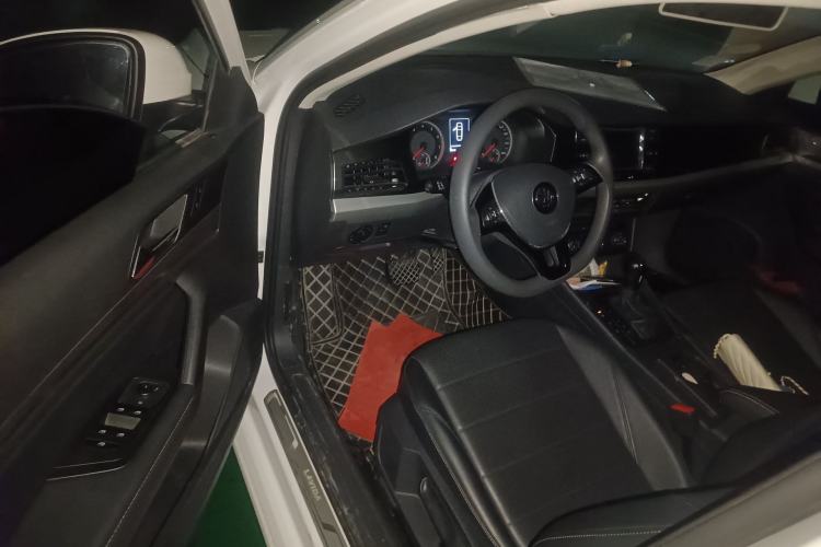 Used Volkswagen Lavida 2019 1.5L Automatic Comfort Edition China VI Standard Driver Seat