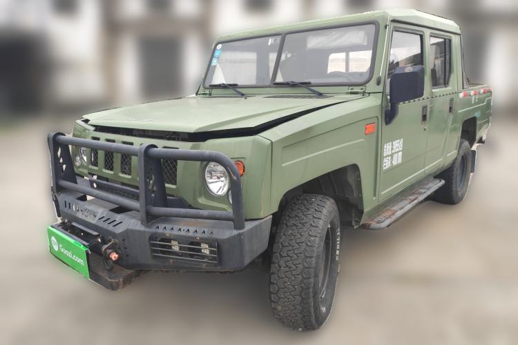 Used BAW Warrior Pickup 2020 2.4T gasoline four-wheel drive 3035 wheelbase integrated double-row cabin 4K22D4T