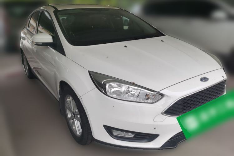 Used Ford Focus 2018 Hatchback Classic 1.6L Automatic Trendy SmartDrive Edition
