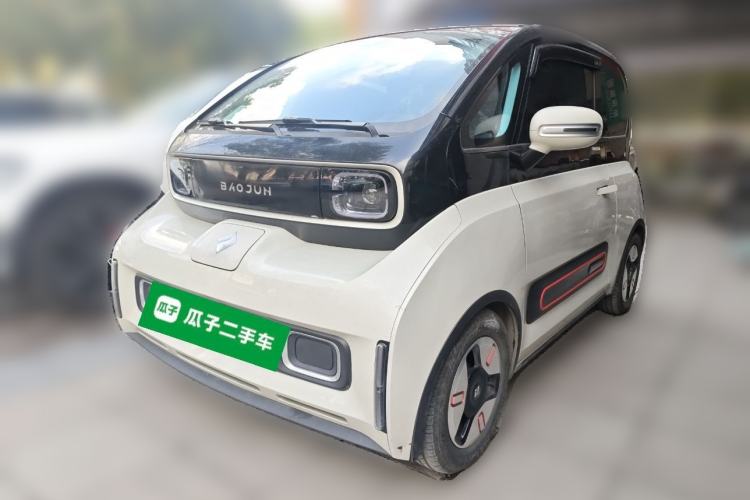 Used Baojun KiWi EV 2021 Artist Model Lithium Iron Phosphate